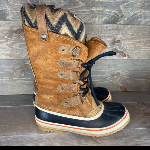 Sorel Women’s Joan of Arctic Knit II waterproof Boots - Picture 2 of 8